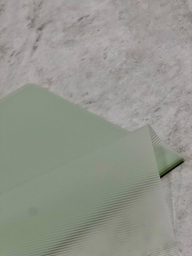 کاغذ ضدآب گل آرایی بسته ۲۰ برگی رنگ سبز با طرح راه راه مدل wmx-01