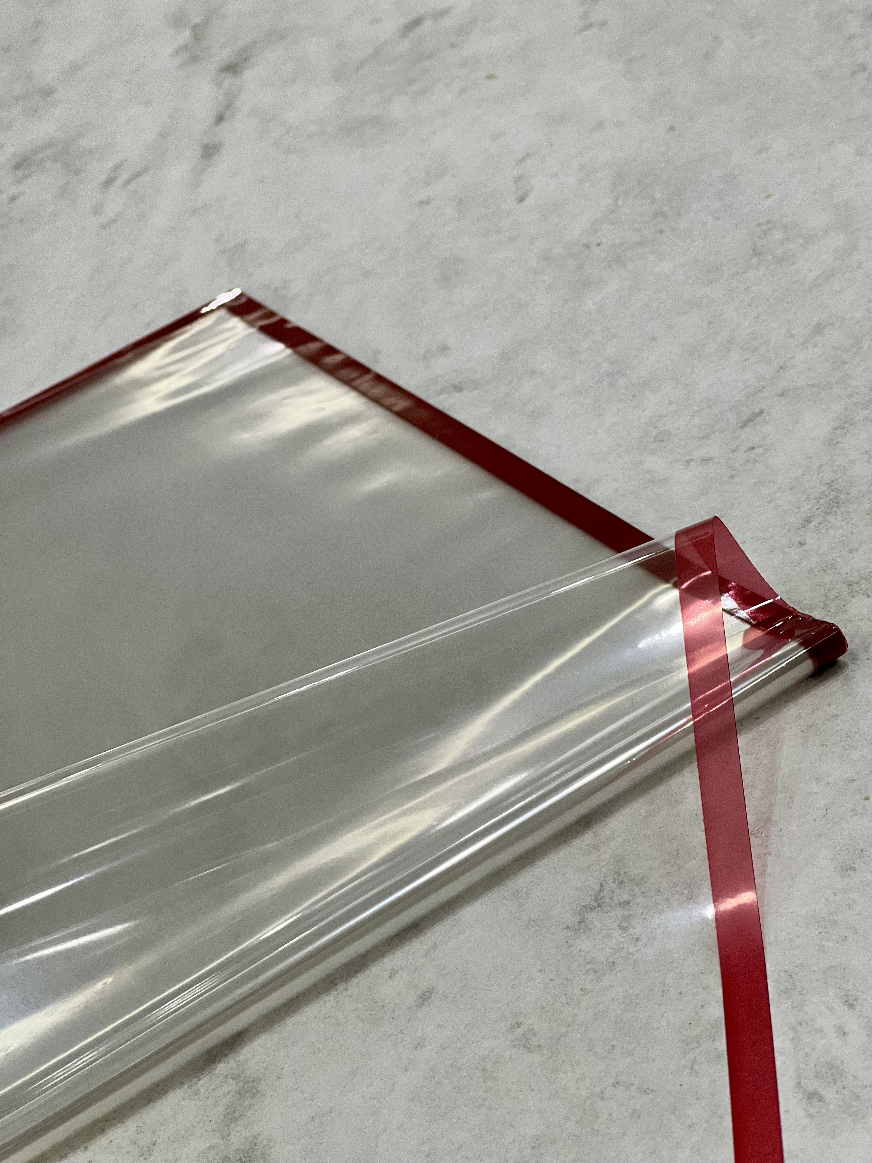 کاغذ ضدآب گل آرایی بسته ۲۰ برگی سلفنی با لبه زرشکی مدل ca-03